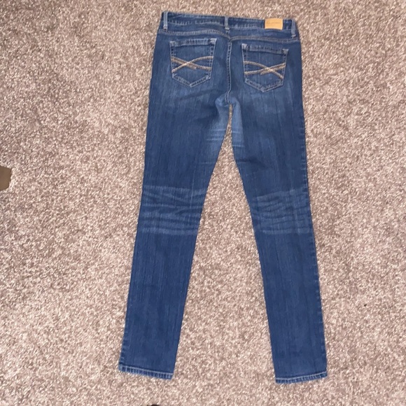 Aeropostale Ultra Skinny Blue Jeans - Picture 4 of 8